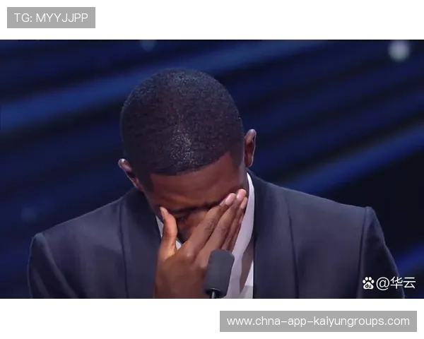 球迷感动,登贝莱领奖泪洒感谢梅西与巴萨,登贝莱在巴萨踢什么位置 球迷感动,登贝莱领奖泪洒感谢梅西与巴萨,登贝莱在巴萨踢什么位置