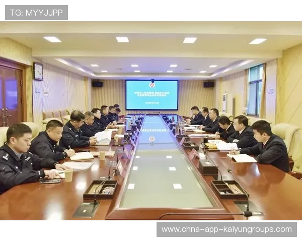 资深刑事侦查专家的复盘：他是如何从环境微痕中还原作案时序的（403 ）